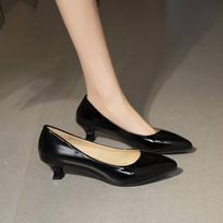 Stylish and simple shoes Campus child shallow mouth versatile style comfortable pointed spring and summer stiletto shoes 35 juoda