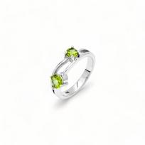 Natural Peridot Ring, 925 Silver Minimalistic Jewelry, unique dainty ring, gift for daughter 8 peridotas