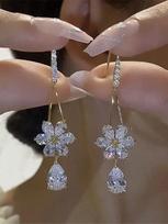 1pair Crystal Water Drop & Zirconia Flower Earrings Stylish Women's Decorative Earrings For Everyday Parties, Proms, Dinners, Commutes, Colleges 1pair auksas