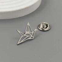 Metalinė sagė/rankogalių sąsagos origami gervės formos, vyriškas madingas nerūdijančio plieno gyvūno ženklelis, moteriškas elegantiškas atlapų papuošalas. sidabras