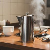 Stainless Metal Water Pitcher Thickened Steel Rust Resistant Jug for 2L Gold Short Spout brown