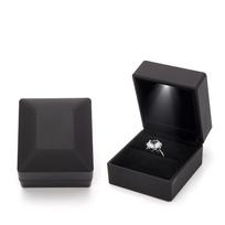 LED Light Jewelry Box Spray Paint High Jewelry Bracelet Box Box Pendant Necklace Box Bracelet Jewelry Box For Valentine's Day juoda