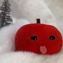Melancholic Tongue Sticking Out Apple Pendant Keychain Ugly Cute Abstract Plush Toy Key Chains Funny Backpack Pendant Keyring raudona