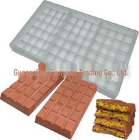 Dubai Deep Square Grid 3-Cavity Chocolate Mold - DIY Baking Tool white