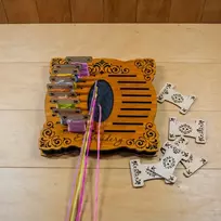 Embroidery Craft Siuvinėjimo ričių organizatorius 18 vietų – faneros laikiklis 3 mm