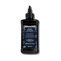 DAVINES HEART OF GLASS šviesius plaukus atstatanti procedūra 300ml