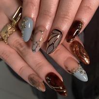 24Pcs French Almond Press On Nails Floral Pattern Fake Nails Stick On Manicure Tips brown