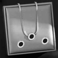 3 vnt./rinkinys Nerūdijančio plieno papuošalų rinkinys Gyvatės grandinėlės karoliai ir Romėniškų skaitmenų juodo inkrusto auskarai-studs moterims 45cm gray
