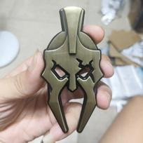 Gladiator Spartan Car Emblem Car Grille / Universal Body Sticker Personalized Modification Metal Badge sticker gray