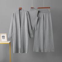 Madingas vienspalvis laisvalaikio kostiumas moterims: Šalis/Striukė Cardigan + Berankovė liemenė apatiniam sluoksniui + Plačios kelnės, trijų dalių kostiumas One  size juoda