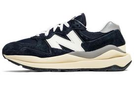 57/40 New Balance 'Eclipse Sea Salt' M5740VLB 42 gray
