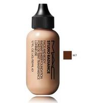MAC Studio Radiance Face And Body Radiant Sheer makiažo pagrindas veidui ir kūnui - W7