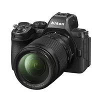 „Nikon Z5 II“ + „Nikkor Z 24–200 mm f/4–6,3 VR“