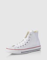 CONVERSE Sportbačiai su auliuku 'CHUCK TAYLOR ALL STAR CLASSIC' balta