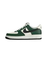Nike Sportswear Sportbačiai be auliuko 'Air Force 1 '07 LV8' tamsiai žalia / juoda / balta