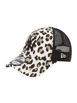 NEW ERA Kepurė '9FORTY NEYYAN' kremo / tamsi smėlio / juoda