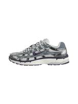 Nike Sportswear Sportbačiai be auliuko 'P-6000' pilka / baklažano spalva / sidabrinė / balkšva