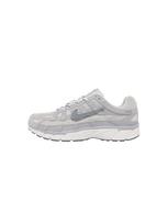 Nike Sportswear Sportbačiai be auliuko 'P-6000' pilka / šviesiai pilka / tamsiai pilka