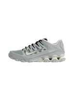 NIKE Sportiniai batai 'Reax 8' pilka / sidabro pilka / juoda / balkšva