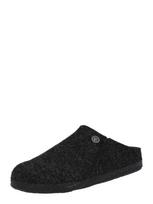 BIRKENSTOCK Naminės šlepetės 'Zermatt Rivet' juoda