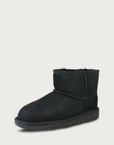 UGG Sniego batai 'Classic mini II' juoda