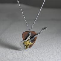 Vintažinis gitaros mediatorius ir gitaros pakabukas, punk roko metaliniai papuošalai vyrams ir moterims sidabras