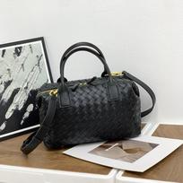 Nauja austa boulingo rankinė odinė BD pagalvės formos rankinė per petį rankinė crossbody moteriška rankinė 29*18*12cm juoda