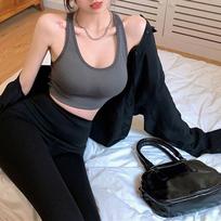 Spicy Girl Cross-Back Camisole: Women's Sexy Short Style with Chest Pads and Thin Bandeau Base Layer One Size [37.5-60kg]