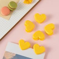 Dopamine Pink Heart Snack & Photo Clip - Cute Mini Decorative Study Tool geltona