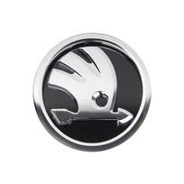 80/90/100MM Priekinio variklio dangčio ir Galinio bagažinės dangčio Automobilio emblema Ženklelis Lipdukas Skoda Octavia Rapid Kodiaq Karoq Superb Fabia Kamiq dnhr35 8CM sidabras