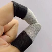 Premium Gaming Finger Sleeve Sensitive Touch Anti-Sweat Fingertip for PUBG Mobile black