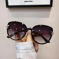 Fashion Cat Eye Sunglasses Women Men Brand Designer Outdoors Shades Ladies Gradient Metal Frame Sun Glasses UV400 gray