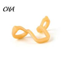 Anti Snoring Device Silicone Anti-Snoring Nose Clip, Reduction Nasal Dilator, Men Women Improved Airflow Dilator Breathing Aid for Better Sleep beige