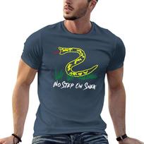 No Step On Snek Gadsden Flag Tshirt Unisex Graphic T Shirt T Shirt Personalised Funny T Shirts Dark Humor Tshirt S black