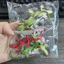Toys 6PCS Small Plastic Lizard Simulation Reptile Animals Figures Classroom Rewards Prizes Stocking Stuffers Party Favors Gifts 10-12CM gray