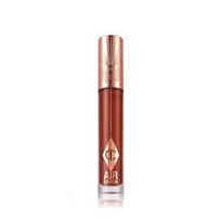 Charlotte Tilbury Airbrush Flawless Lip Blur 003_Walk of No Shame Blur brown