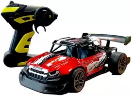 Radijo bangomis valdomas automobilis su dūmų efektais, raudonas, Spalva: Balta