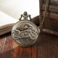 Ancient Carriage Pocket Watch Fob Chain Necklace Train Horse Engrave Mens Flip Bronze Watch Hour Time Clock for Men Women Gifts gray
