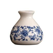 Ornamental Flower Pot Small Blue and White Porcelains Vase, Mini Chinoiserie Bud Vintage Ceramic Style Plant Oriental Handmade Chinese Jardiniere for gray