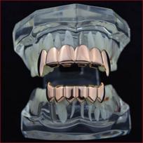 Blues RTS paauksuotas pilnas vampyro ilčių dantų Grillz viršutinis ir apatinis rinkinys kūno papuošalams beige