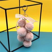 Creative Grape Fruit Pom Pom Plush Keychain Soft Fur Ball Key Ring With Lace Bow For Bagcar Accessories rožinė