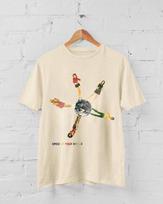Spice Girls Spice Up Your World Short Sleeve Sand Color Unisex  AHN01943 Unisex T-Shirt XL beige