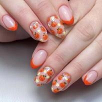 Orange Pumpkin Press On Nail 24Pcs Fall Floral Design French Manicure Instants Wear 1 black