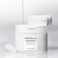 SKIN1004 Madagascar Centella Tone Brightening Dark Spot Ampoule Pad 60ea white