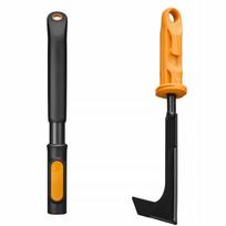 Grėblys tarpams tarp trinkelių FISKARS ONECLICK su 29 cm kotu