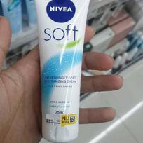 NIVEA Soft Refreshing Moisturizing 75ml white