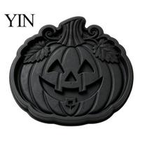 Concrete Stepping Stone Mold Halloween Mold, Reusable Plastic Molds, DIY Cement Decorative Yard Stones Path Maker for Garden Patio Lawn & Backyard A black