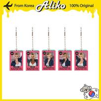 [PRE-ORDER] Random Miniature Keyring KATSEYE WILD POP-UP in Seoul MD RANDOM pink
