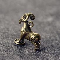 Chinese Zodiac Goat Figurine Step On Money Lucky Sheep Sculpture Premium Resin Desktop Ornament for Holiday Souvenir Gift A23 gray