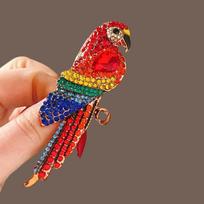 1Pcs Unisex 2-Color Rhinestone Beautiful Animal Party Casual Brooch Pin Shining Parrot Bird Brooches For Women Gifts A2 red